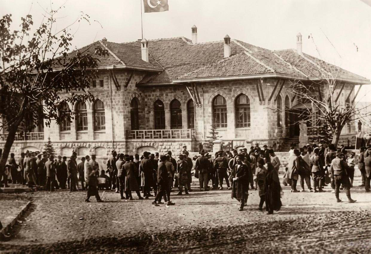 MECLİS’İN İLK KANUNU, “AĞNAM RESMİ KANUNU”