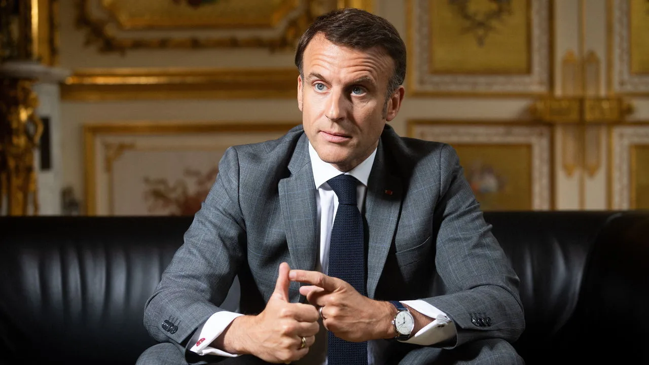 Bir Liderin Portresi: Emmanuel Macron